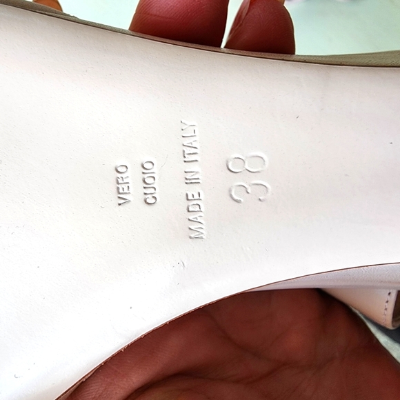 VALENTINO RED - Picture 11 of 11